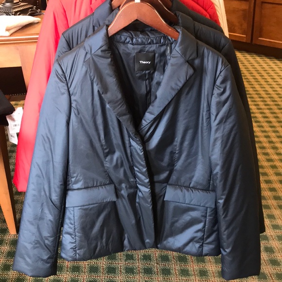 Theory Puffer Blazer - Picture 1 of 1